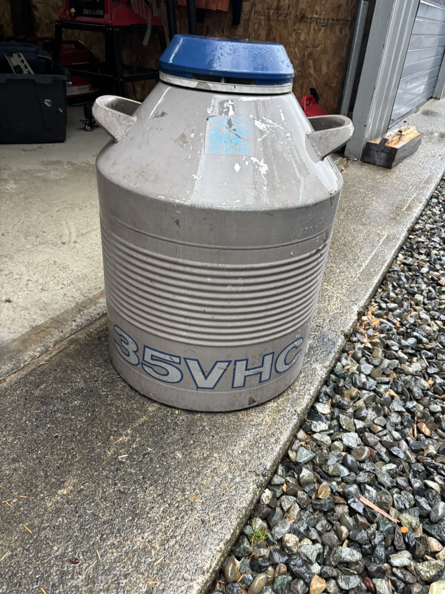Biomedical 35 Liquid Nitrogen Storage Dewar, 25 L, 109 Day Static Hold