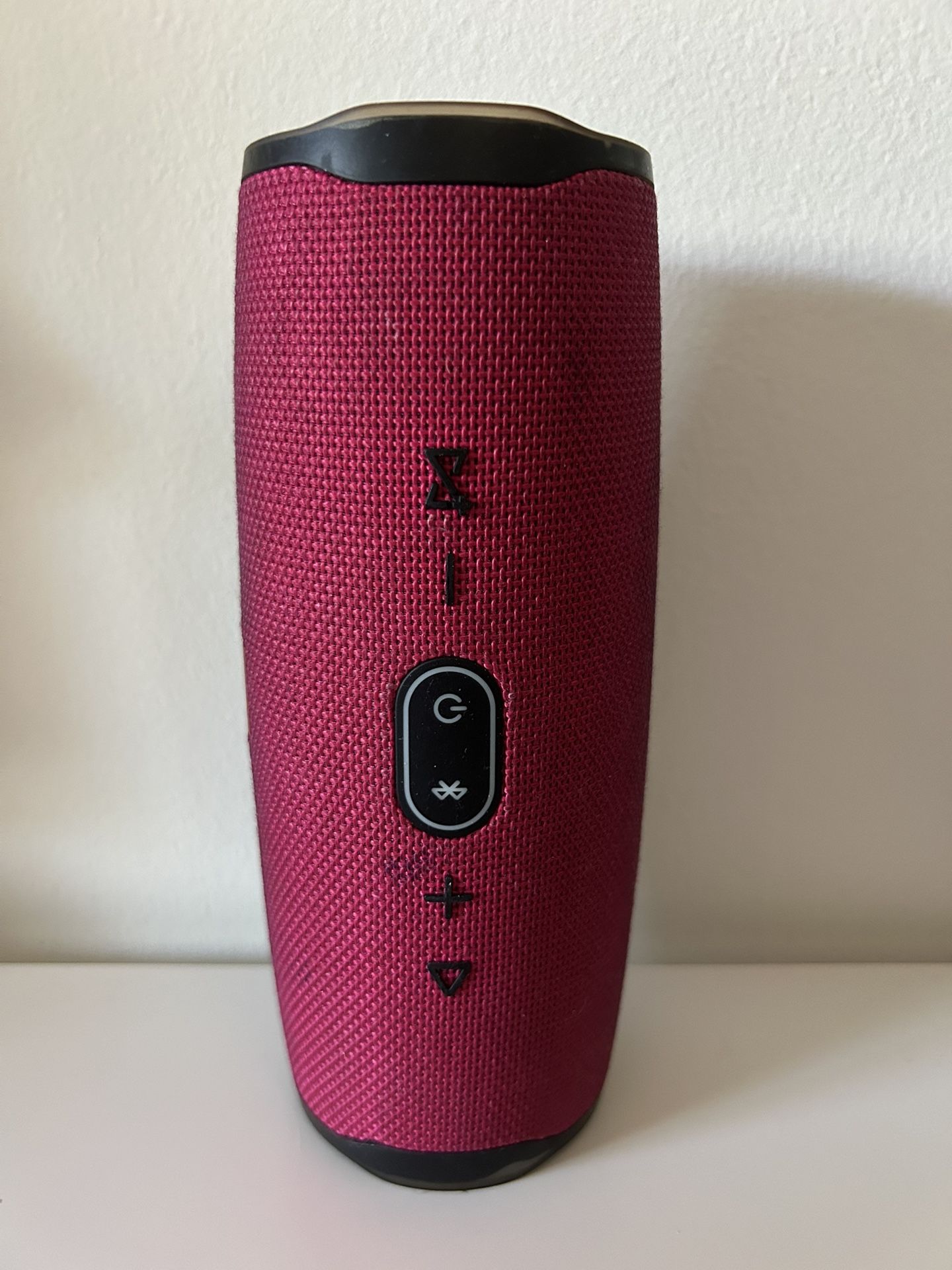 JBL Charge 4 Speaker
