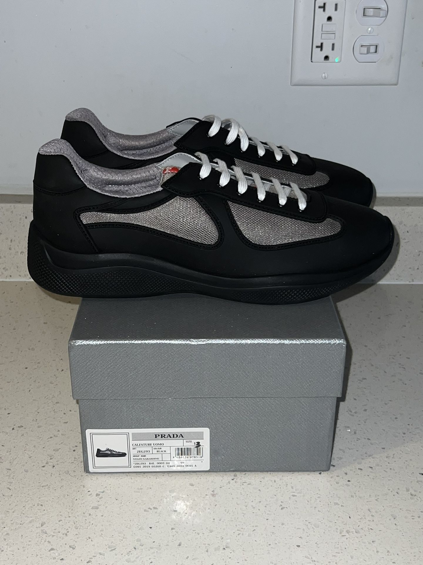 Prada Shoes Men’s Size 12.5 Brand New Jordan