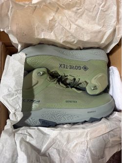 Altra Women's Timp 6 Mid GTX 10.5