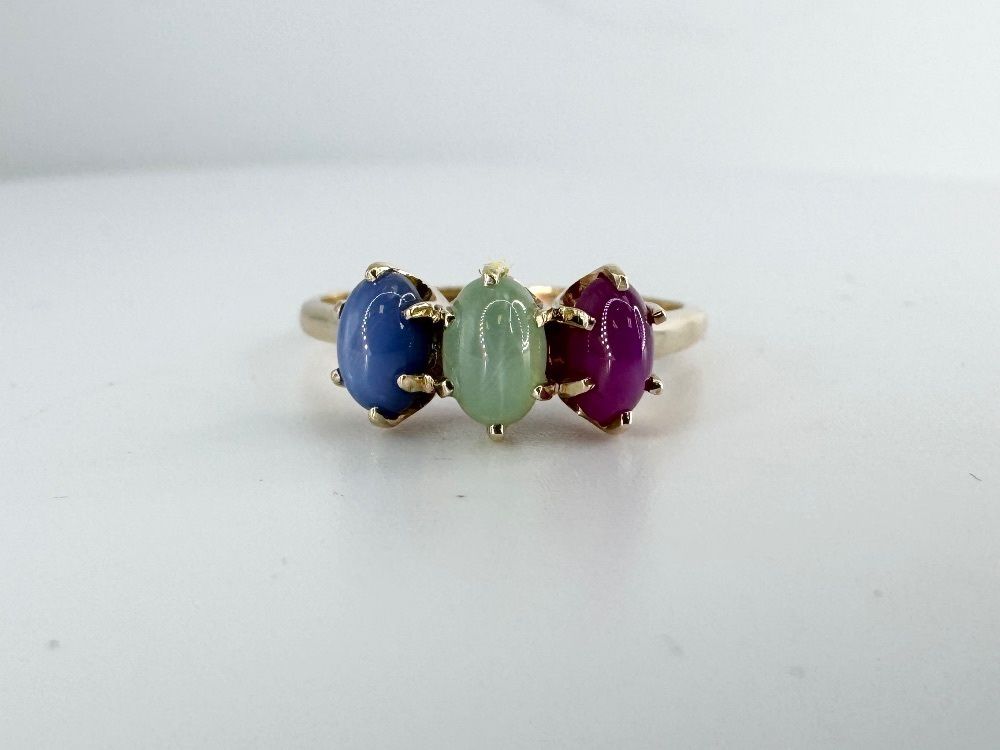Ladies Star Sapphire 3 Stone Ring 10k Yellow Gold Size 8.25 11053647