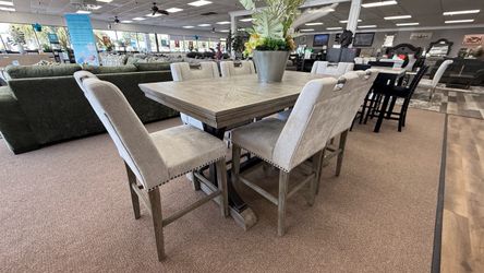 7 PC DINING TABLE