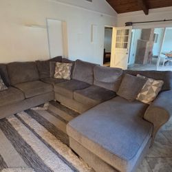 Large Gray Sectional Sofa with Chaise – Must Go