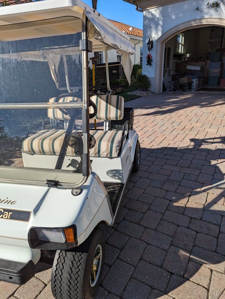 2000 Mint Club Car