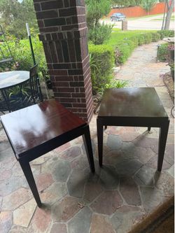 End Tables (set of 2)