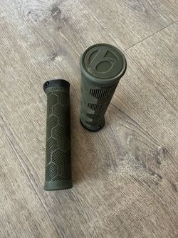 Bontrager bike grips