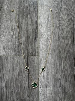 Emerald Clover Necklace 
