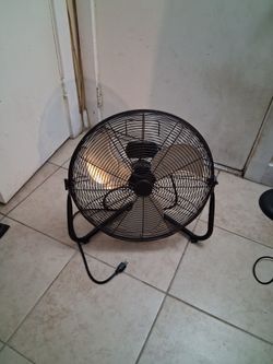 Fan 20"inches and 3 speed $40 Dlls.