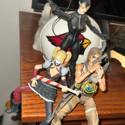 Dc Catwoman And Harley Quinn- Open For Street Fighter Trades