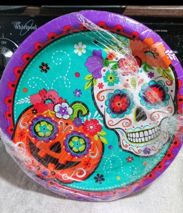 Amscan Day of the Dead Paper Plates