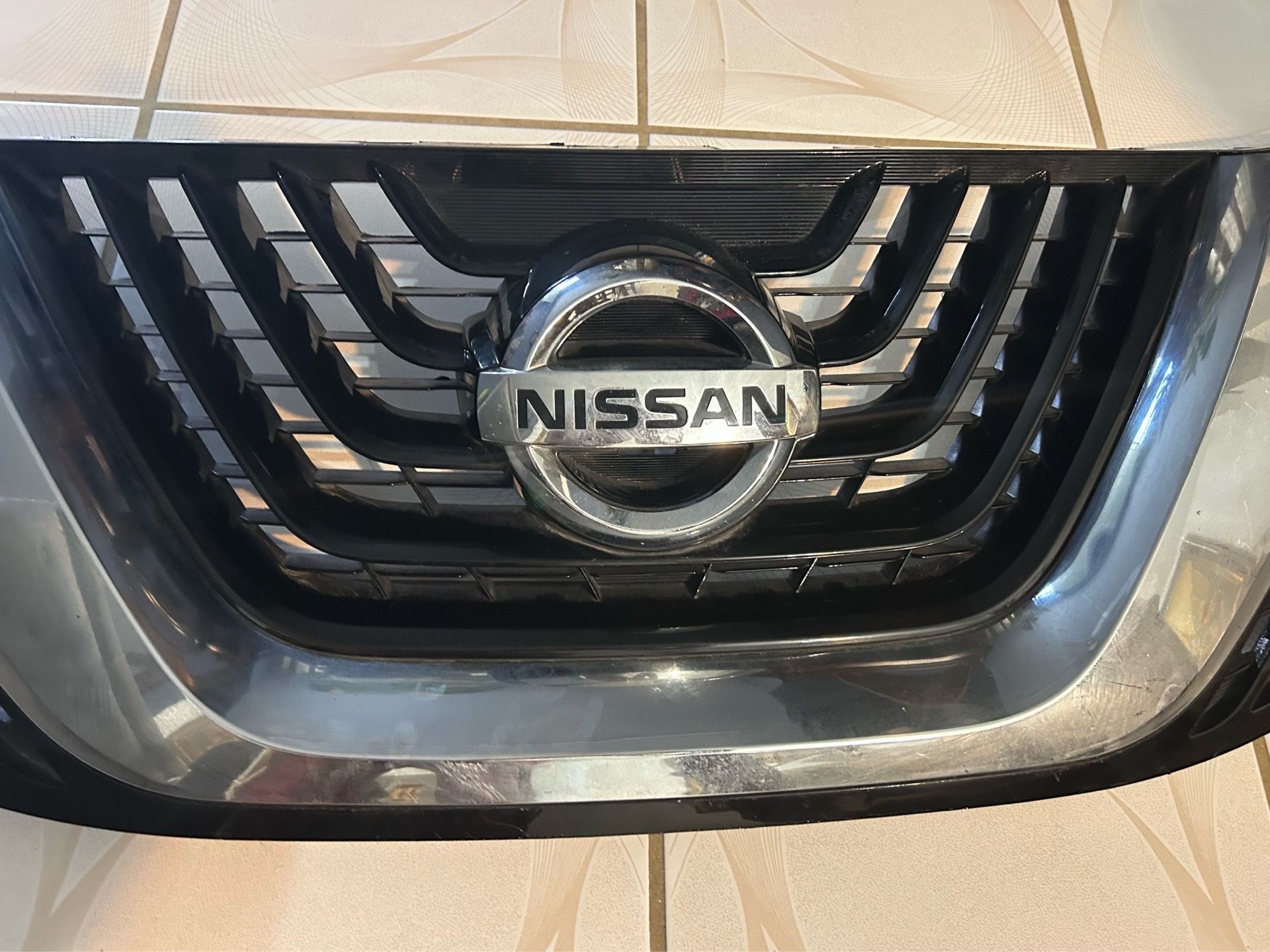 2015-2018 Nissan Murano Front Grille