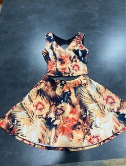 Guess 2 piece skirt suit