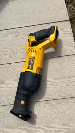 DeWalt 20 reciprocating Saw