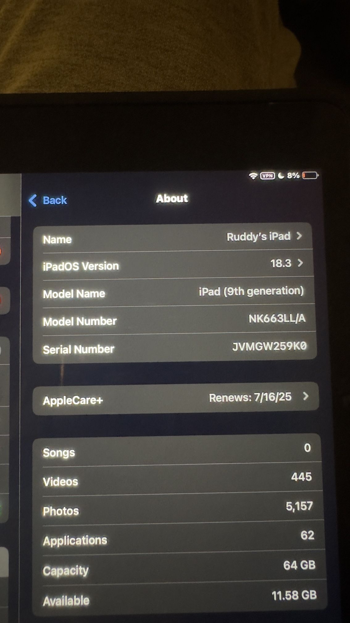 iPad 9th generation 64GB WiFi And Celular With Smart Keyboard Case