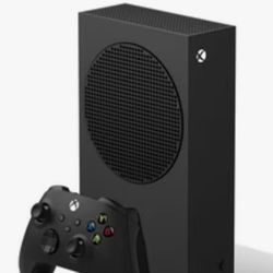 Black Xbox series S w/ 2 Controllers
