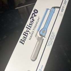 Babyliss Pro Nano Titanium curling iron
