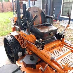 Scag Turf Tiger II Heavy Duty Commercial Grade Zero Turn Mower 