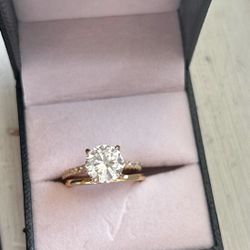 BRILLIANT Moissanite RING $50.00