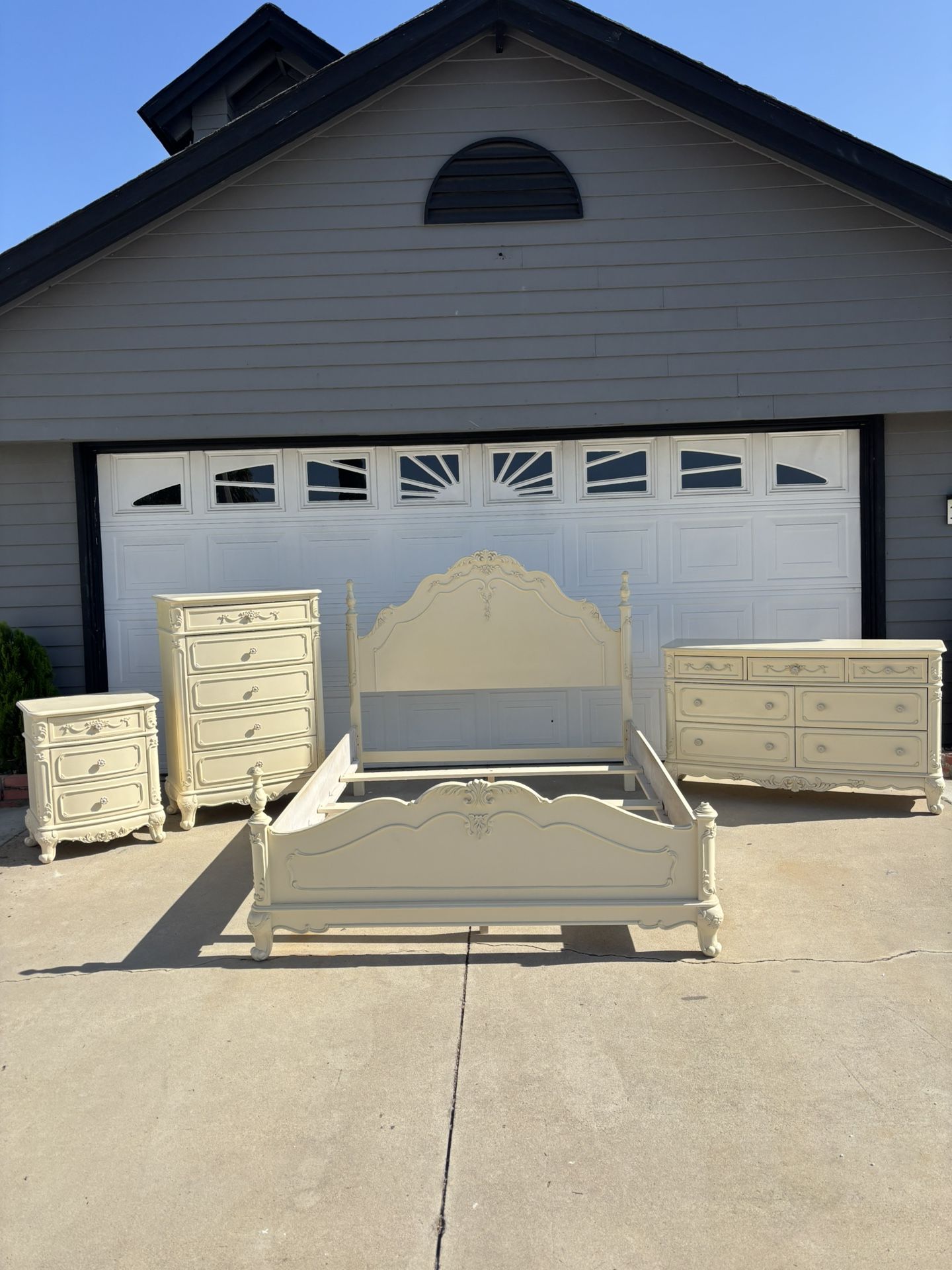 Girls 4 Piece Bedroom Set Includes: Queen Bed, Dresser with Mirror, Nightstand and Tall Dresser