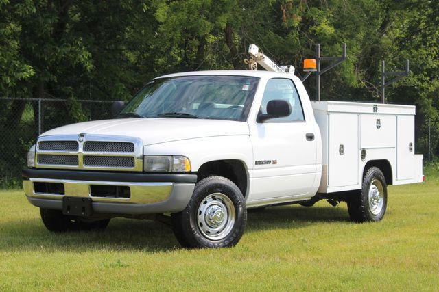 2001 Dodge Ram 2500 Chassis