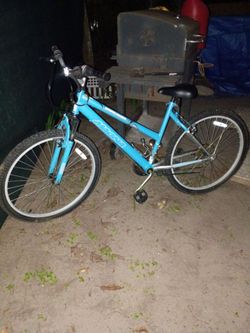 Girls bike