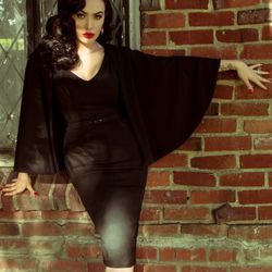 La Femme En Noir Drusilla Dress