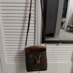 Michael Kors Crossbody Purse