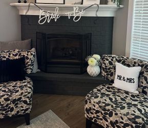 Accent Chairs