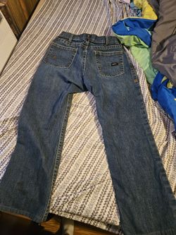 Ariat