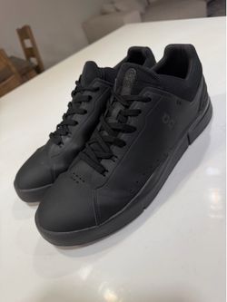 On Men’s The Roger Advantage All Black Shoes size 13