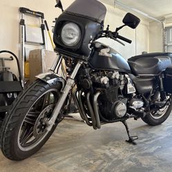 1982 Honda CB900 Motorcycle 
