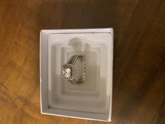 Engagement Ring And Wedding Ring Thumbnail