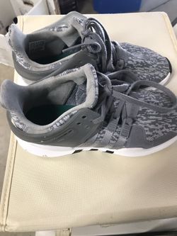 Kid’s Gray Adidas Size 4. $15