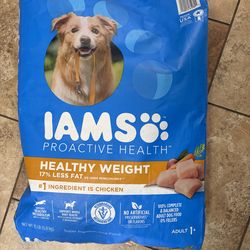 Iams Dog Food, 15 Lb Bag, $15/each(exp Nov, 2026） $15
