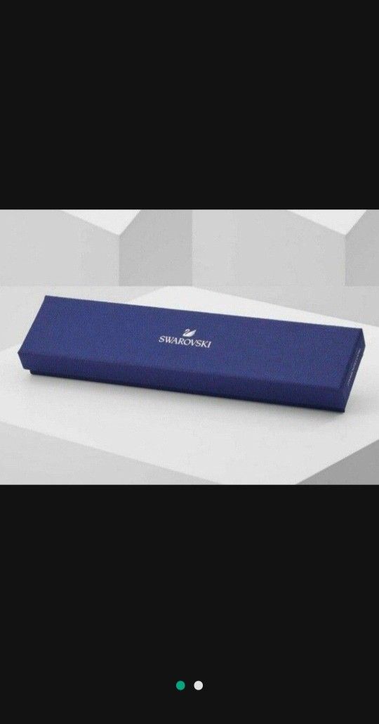 Swavorski Crystal Bracelet, NEW