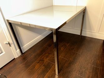 Office/Study Table