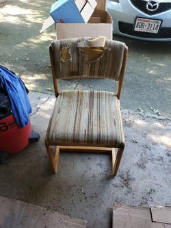 Sturdy Chair In Need Of Upoholstring 
