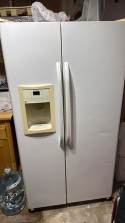 GE refrigerator