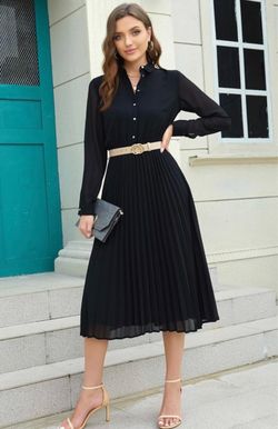 XLBlack Long Sleeve Pleated Midi Dress