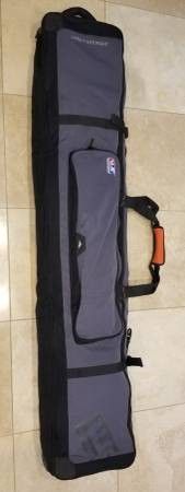 High Sierra Deluxe Wheeled Snowboard Ski Roller Bag Like New Cost $185, Sell