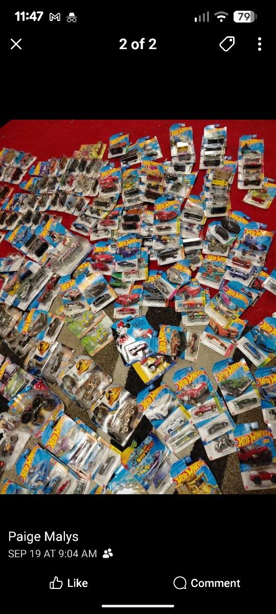 100 Hot Wheels 4 $100