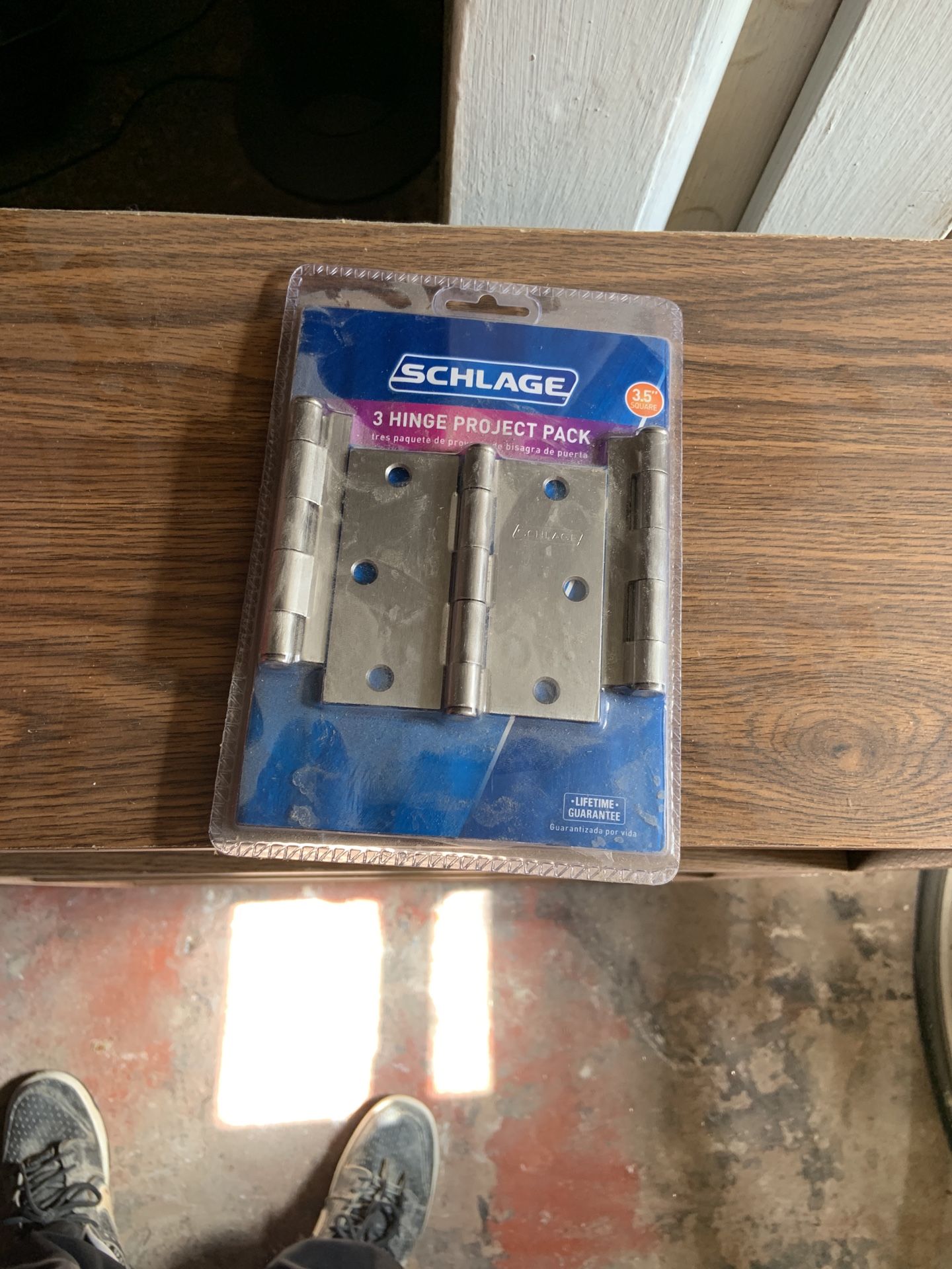 Brand new hinge pack