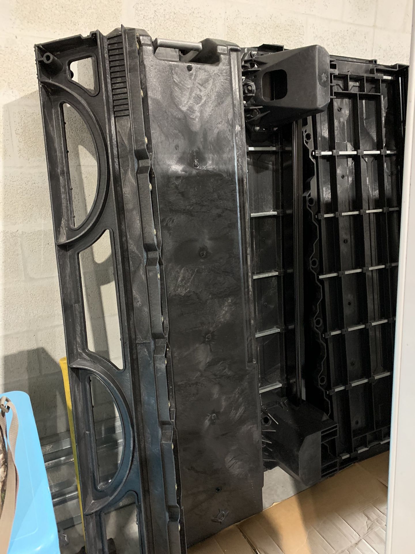 Truck bed storage system