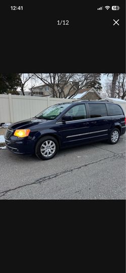 2014 Chrysler Town & Country