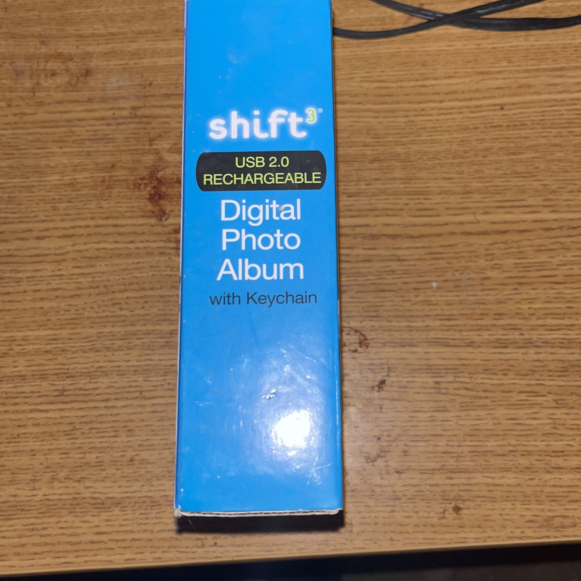 Shift 3 Digital Photo Album With Keychain
