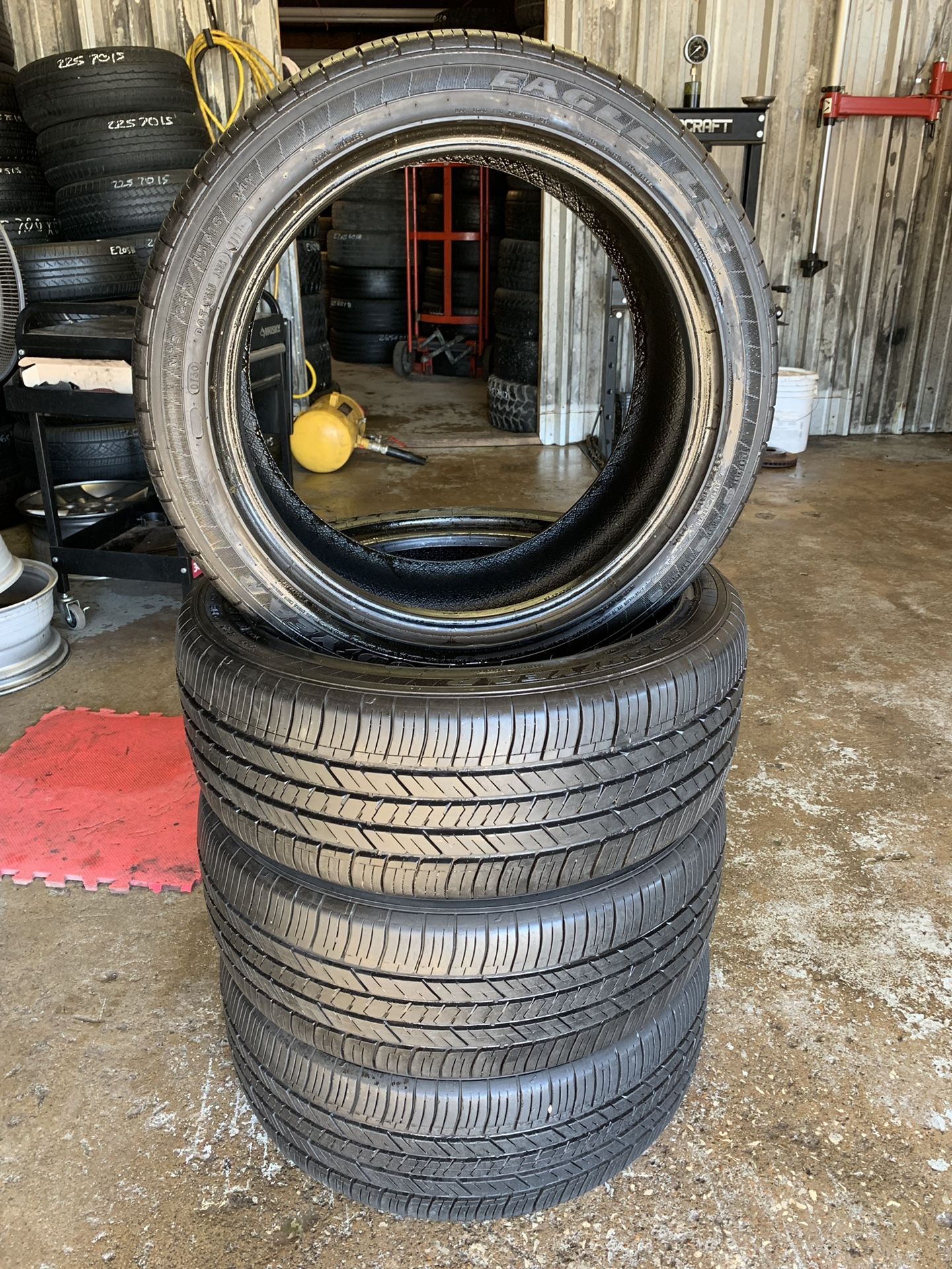18 INCH TIRE 235/46R18 GOODYEAR EAGLE LS 2