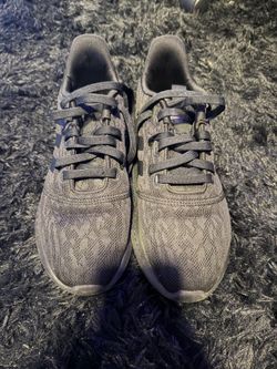 Adidas Women’s Black Running Shoes Sneakers Size 8 FY8515