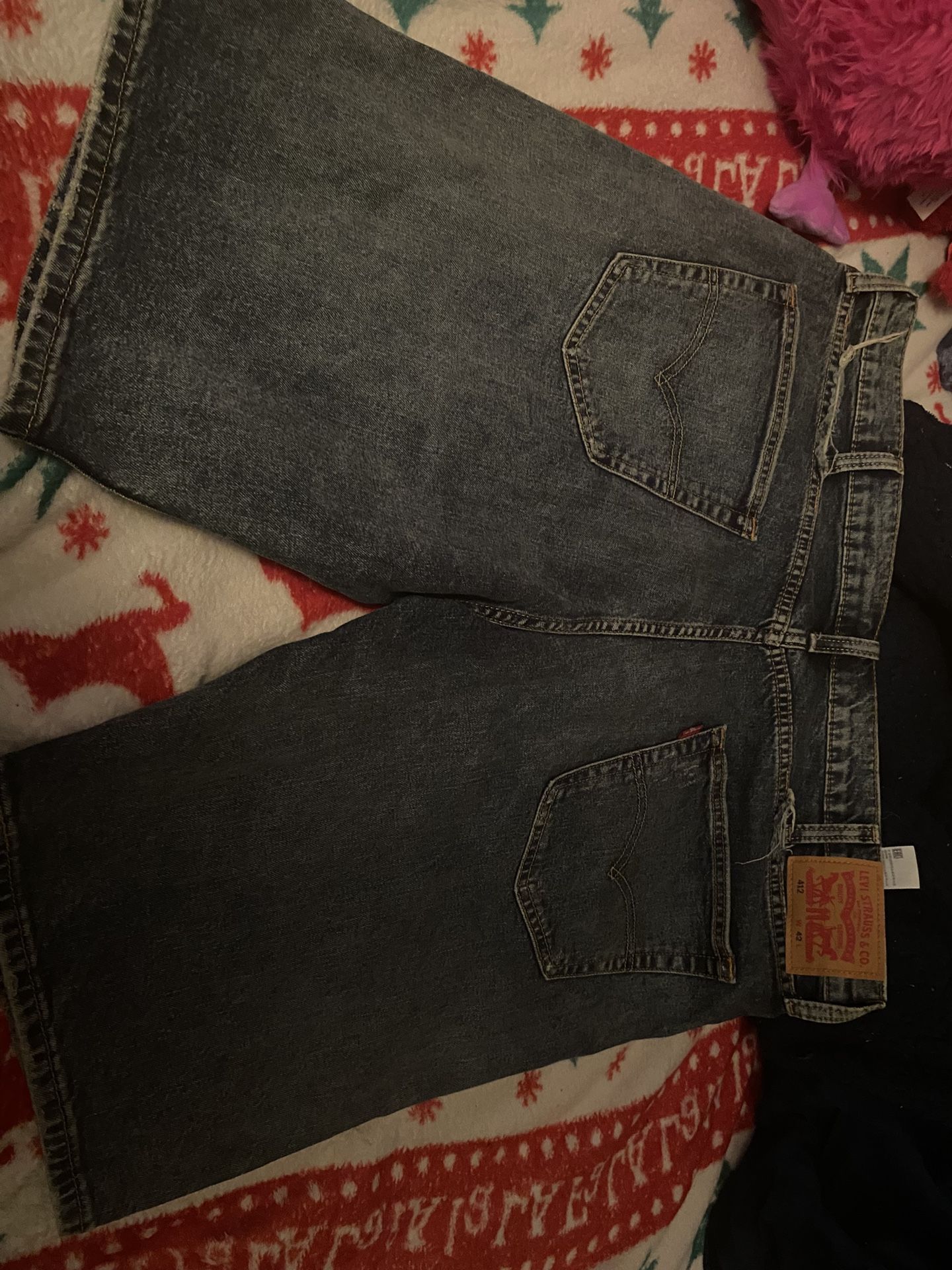 Levi Jorts 42W