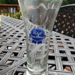 Vintage Pabst Blue Ribbon 7.25” Tall Beer Glass

