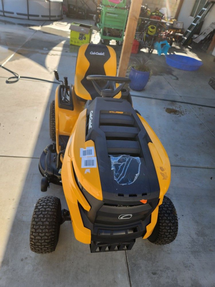 Home 
Accessories 
Cub Cadet 42 in. Gas-Powered Intellipower Riding Lawn Mower